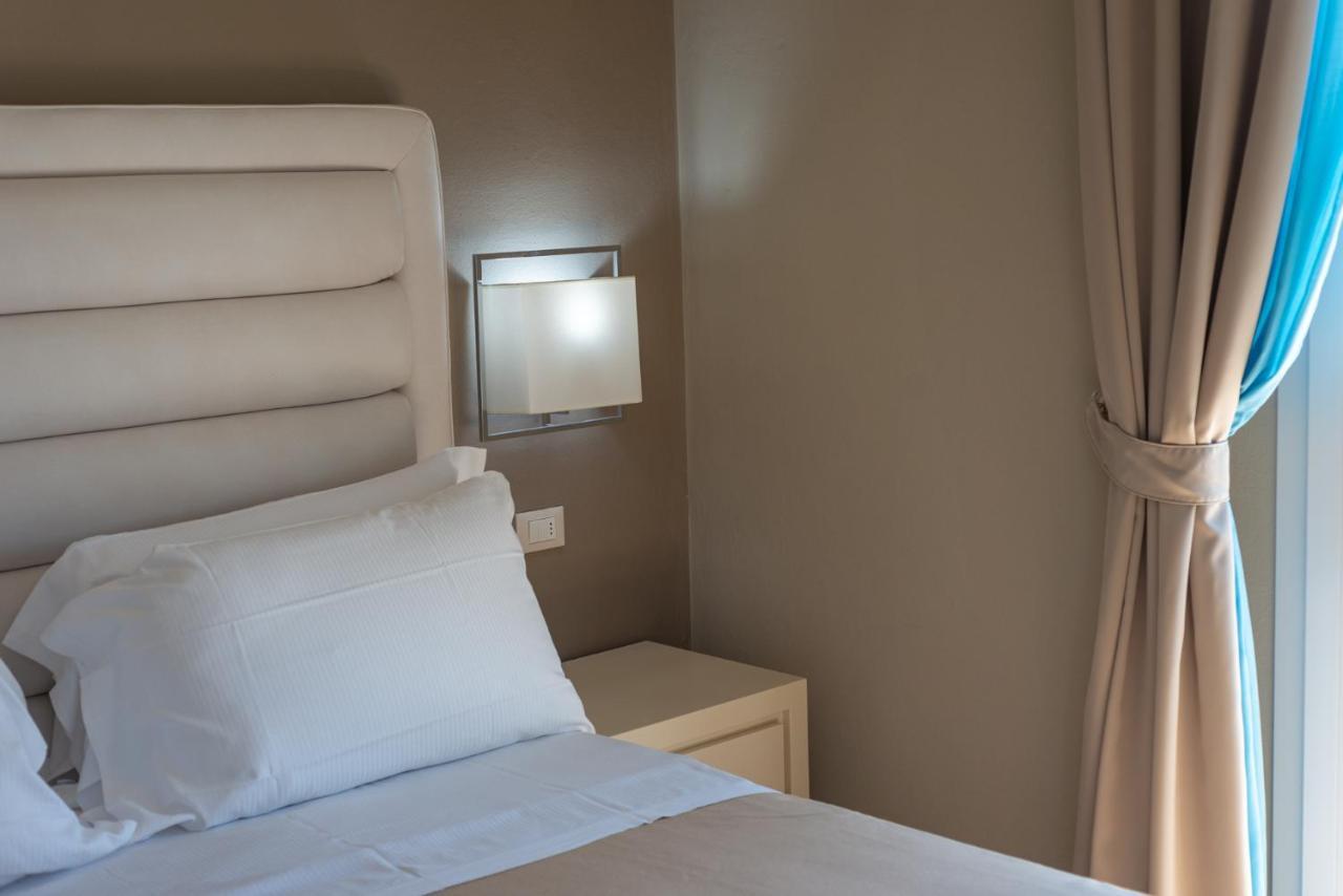 Hotel Villa Bolgheri Marina di Castagneto Carducci Bagian luar foto
